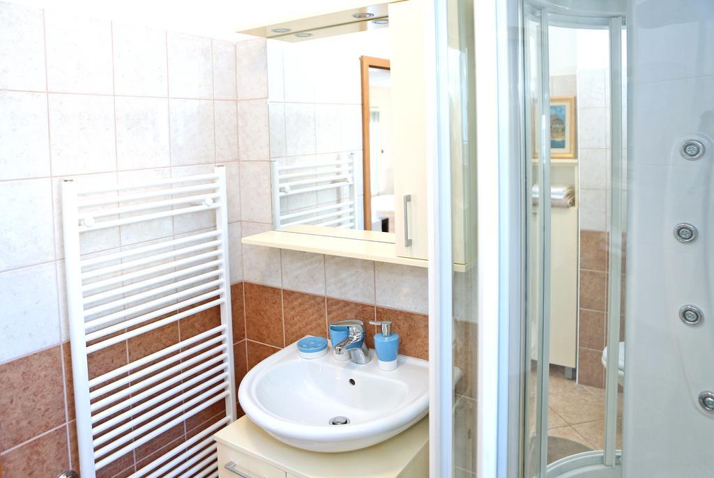 City Gallery Apartment Zára Kültér fotó