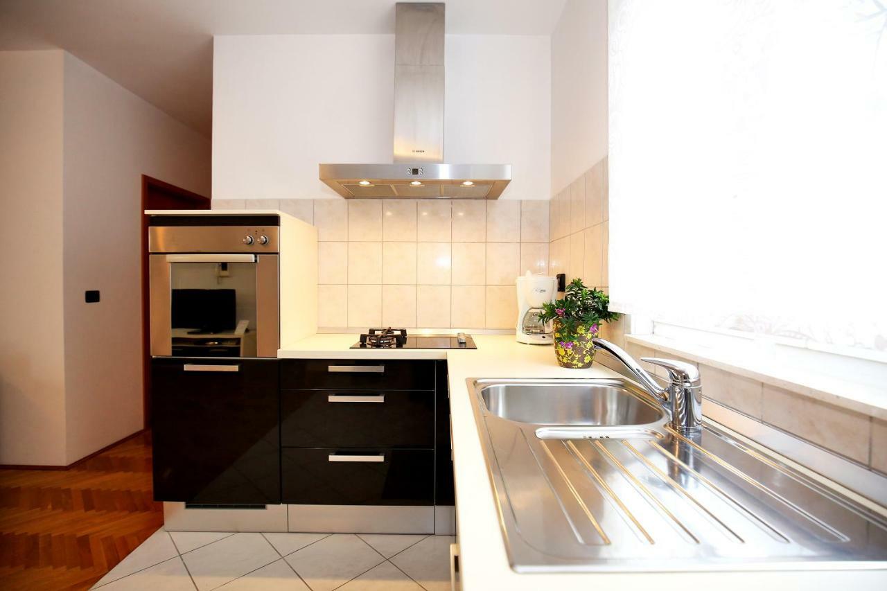 City Gallery Apartment Zára Kültér fotó