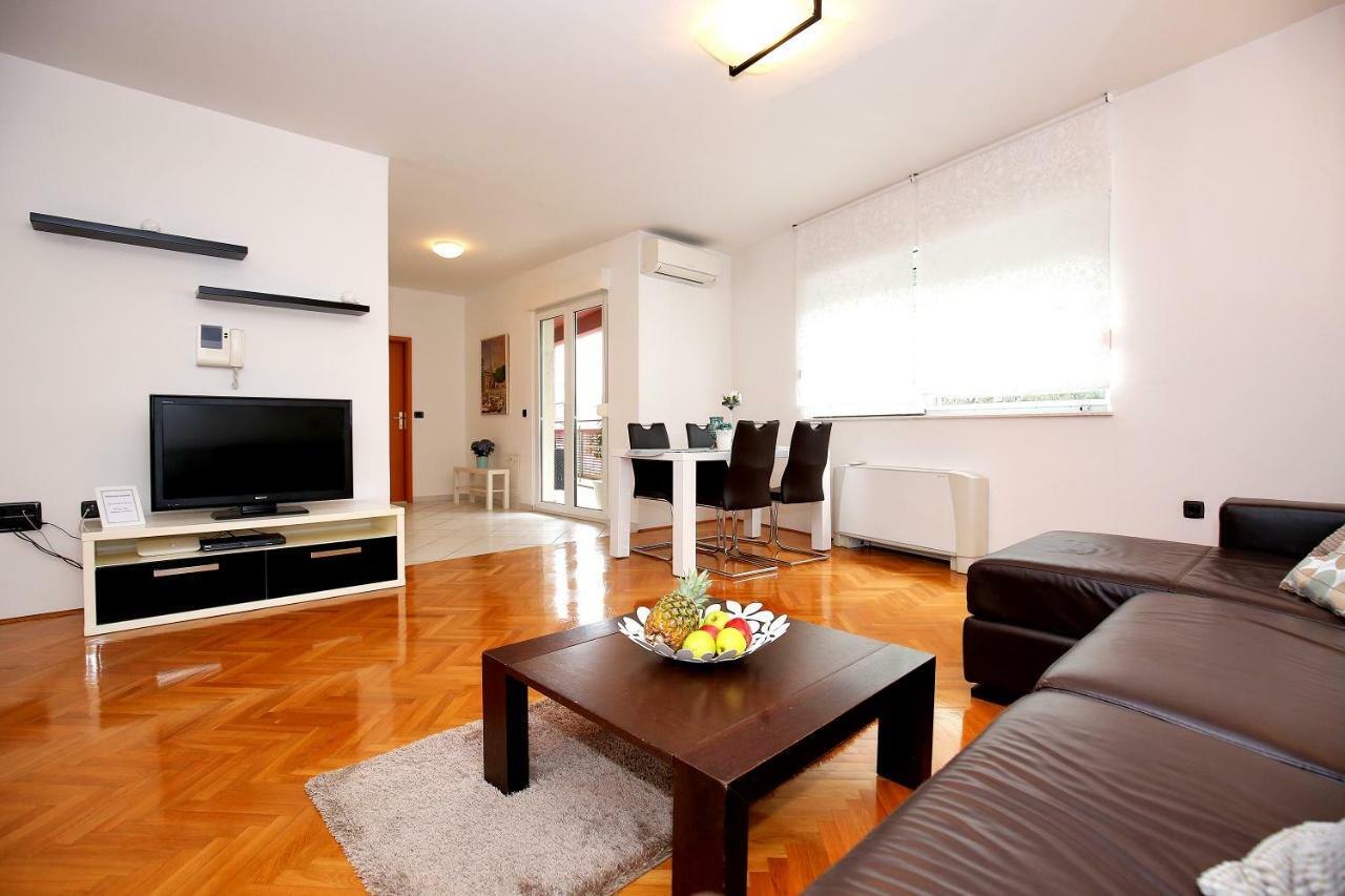 City Gallery Apartment Zára Kültér fotó